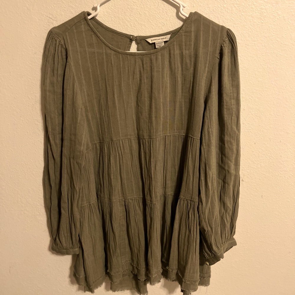American Eagle Flowy Shirt